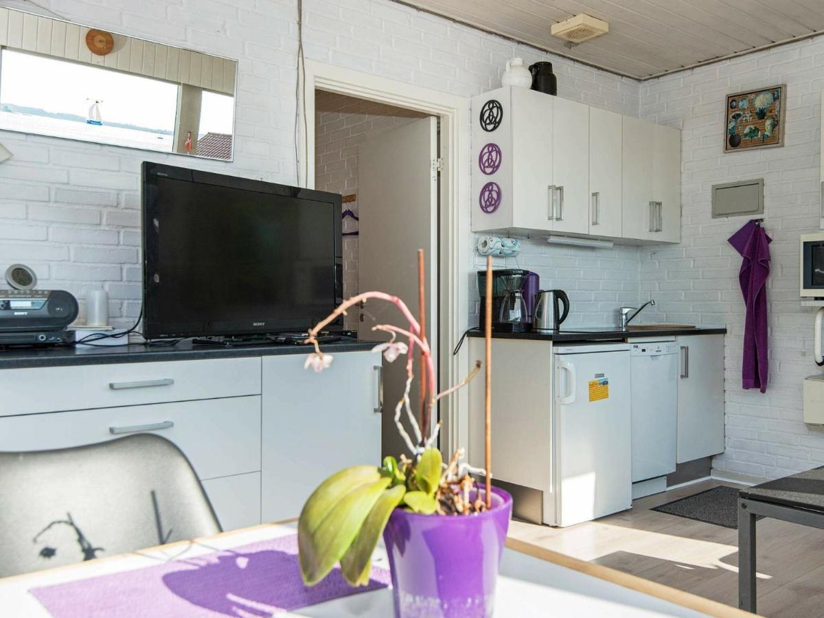 One-Bedroom Holiday Home In Grasten Rønsheved Kültér fotó